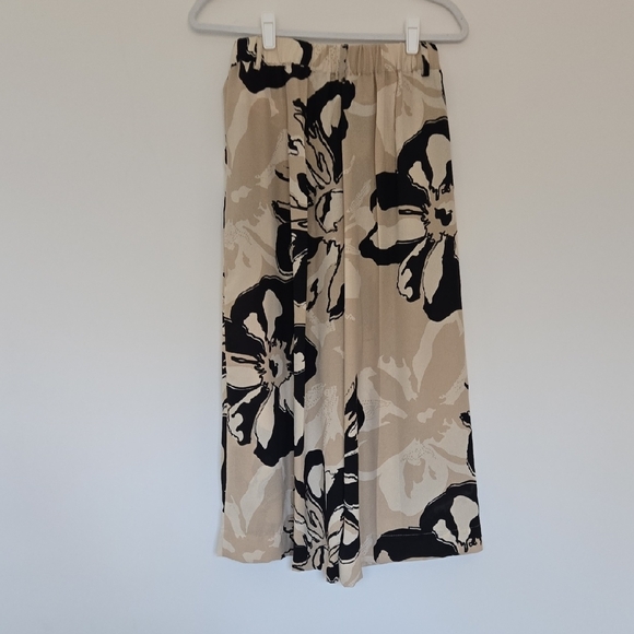 Adrianna Papell Beige Floral Wide Leg Pleated Front Flowy Pants NWT | 8 - Picture 6 of 8